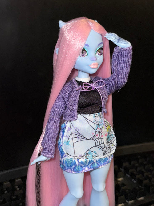 Rerooted Custom Abbey Bominable Fearbook Saran Reroot